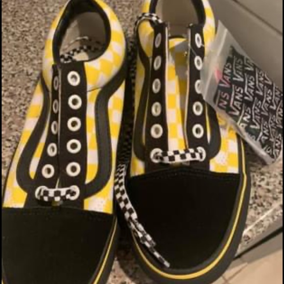 Vans. - Picture 2 of 2